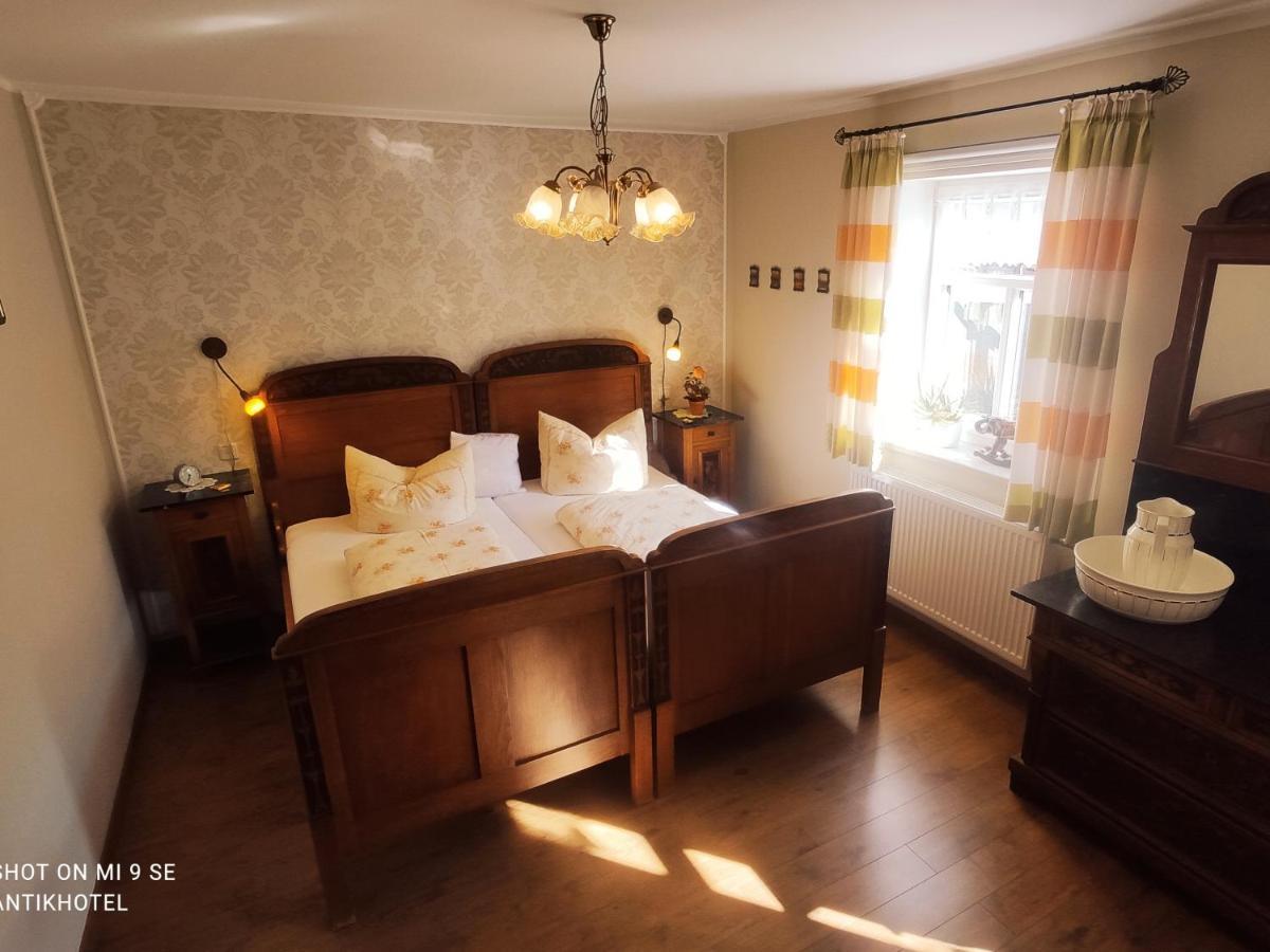 Antikhotel Steinbacher Hof Steinbach am Wald Quarto foto
